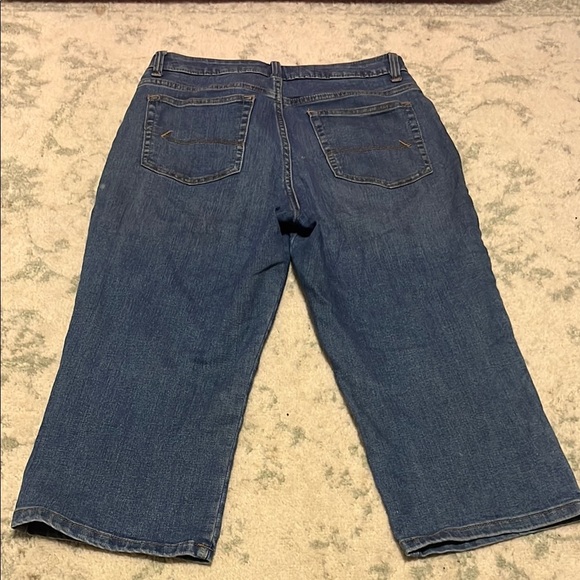 Lee Blue Cropped Capri Jeans Medium Wash - Picture 5 of 5